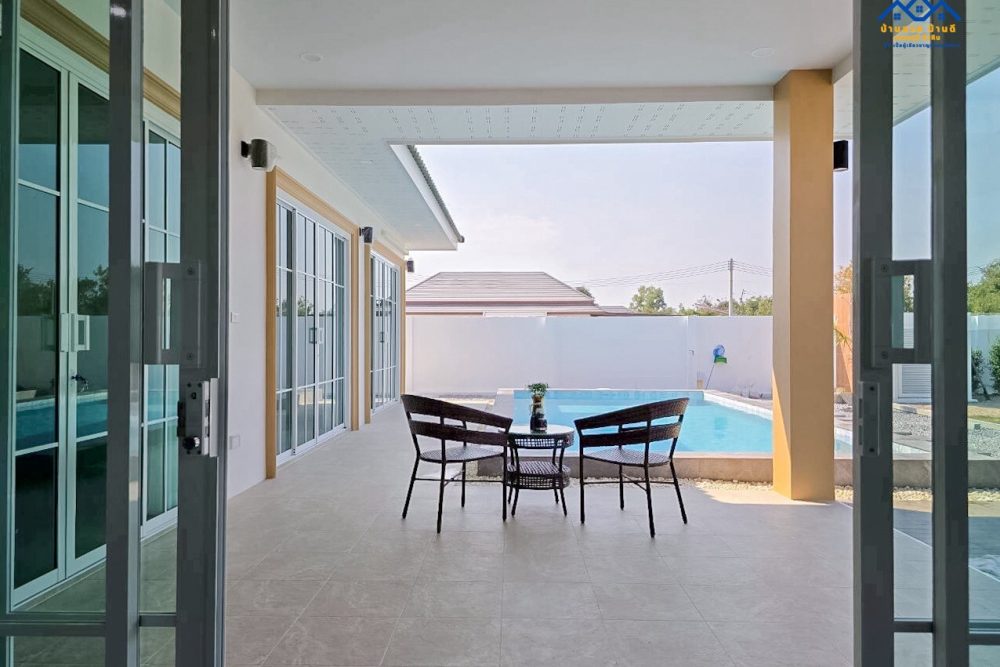 LINE_ALBUM_2412026_260126_31