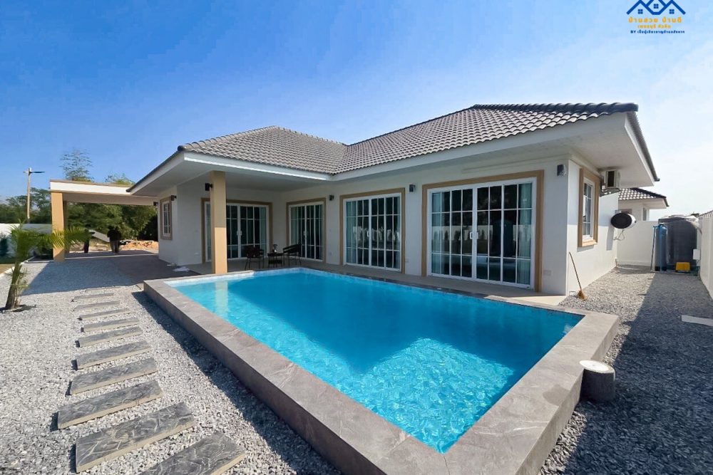 LINE_ALBUM_2412026_260126_37