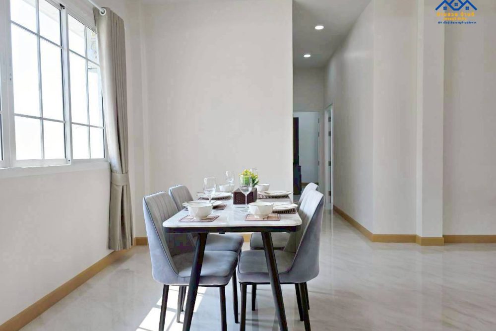 LINE_ALBUM_2412026_260126_4