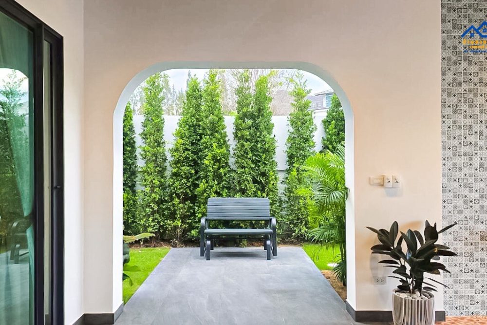 LINE_ALBUM_27369_260327_12