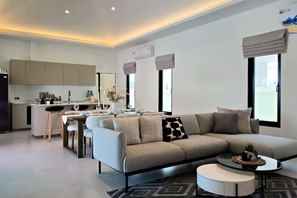 LINE_ALBUM_9469_260410_13