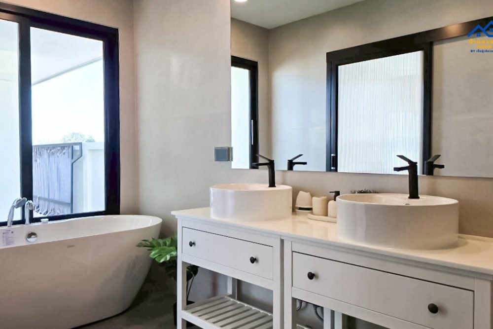 LINE_ALBUM_9469_260410_41