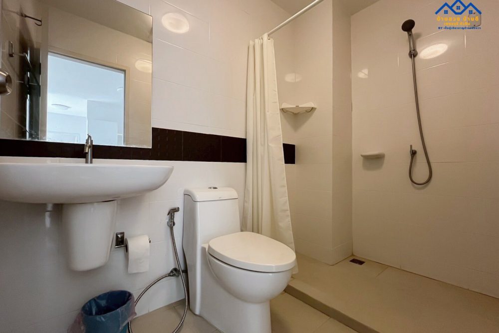 LINE_ALBUM_C002_260115_2