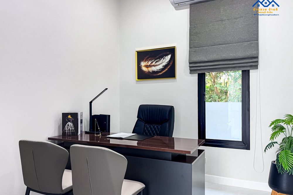 LINE_ALBUM_Modern Tropical pool villa 🏡_251217_21