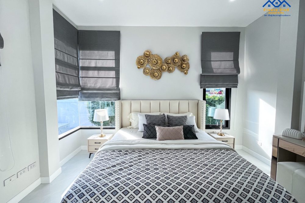 LINE_ALBUM_Modern Tropical pool villa 🏡_251217_7