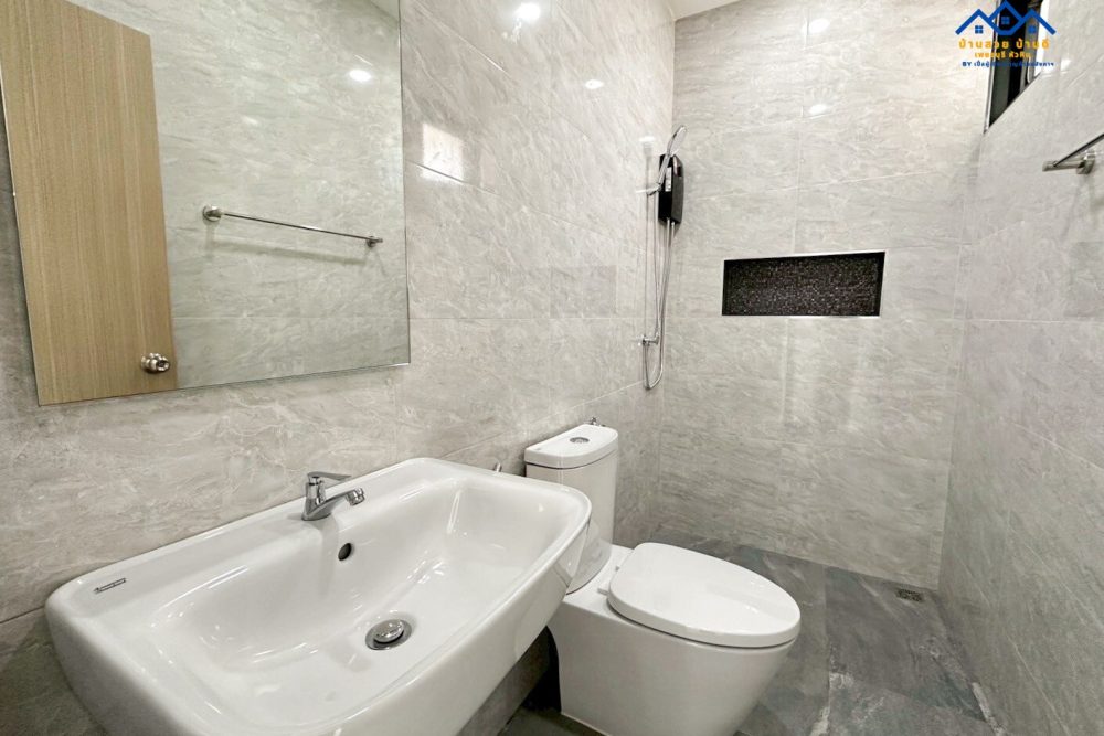 LINE_ALBUM_N003_260115_3