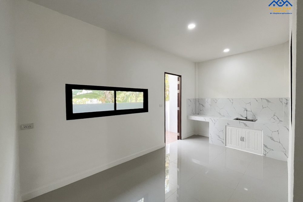 LINE_ALBUM_N202501010_260125_2