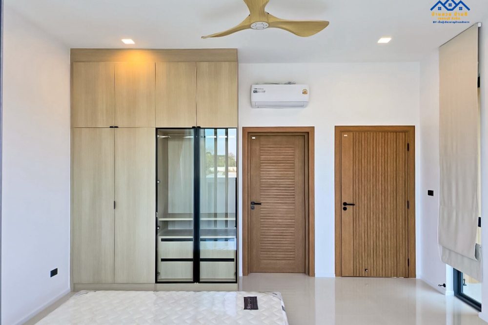 LINE_ALBUM_N202501013_260131_14