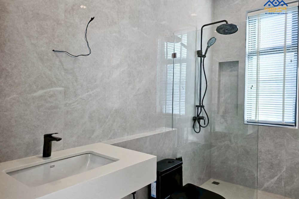 LINE_ALBUM_N202501013_260131_17