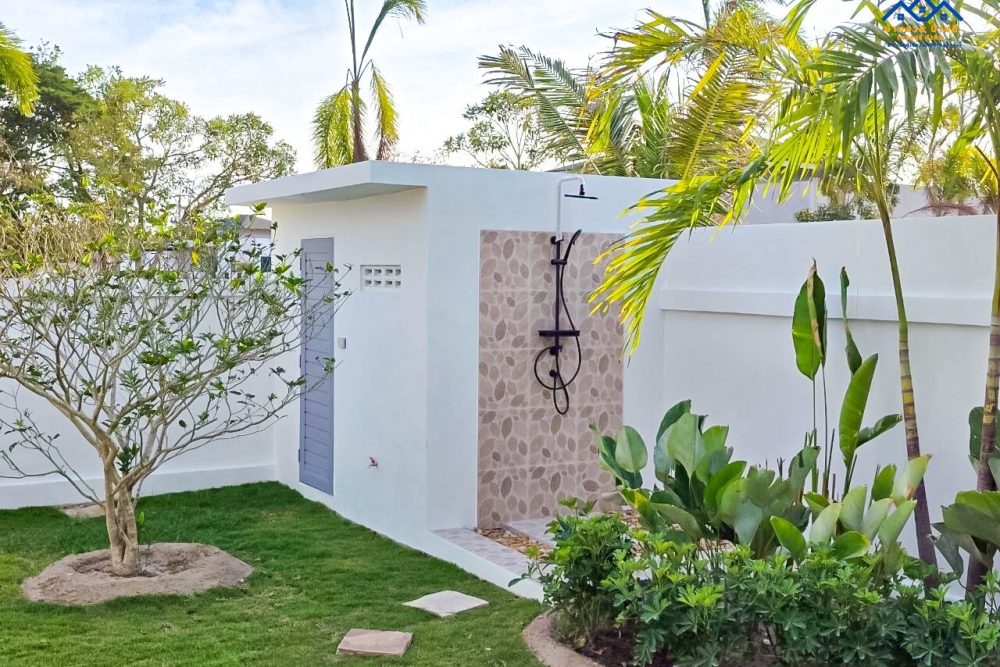 LINE_ALBUM_N202501013_260131_4