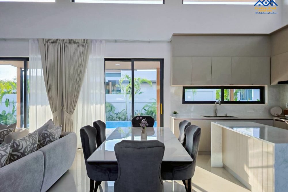 LINE_ALBUM_N202501013_260131_42