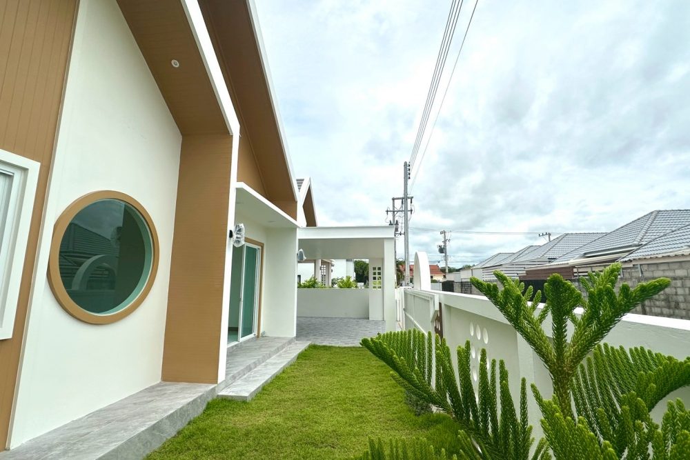 LINE_ALBUM_N202509001 บ้านสระฯ อำนวย_250902_14