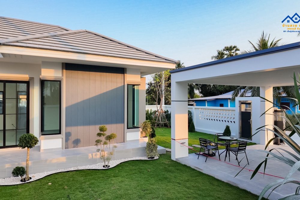 LINE_ALBUM_N202601004_260219_9