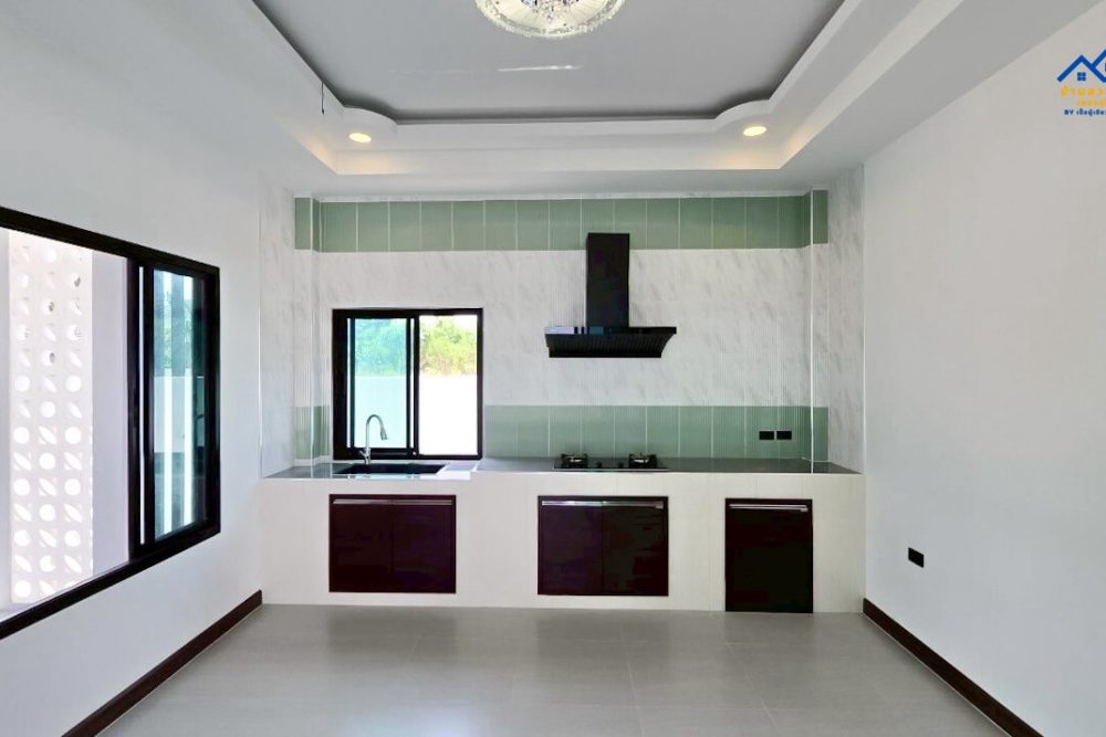 LINE_ALBUM_N202602006_260225_11