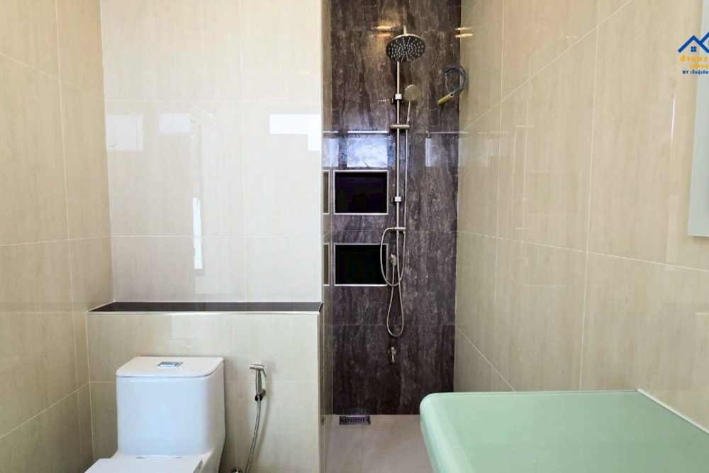 LINE_ALBUM_N202602006_260225_18