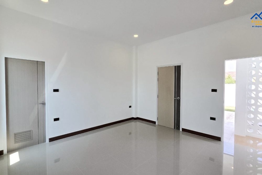 LINE_ALBUM_N202602006_260225_22