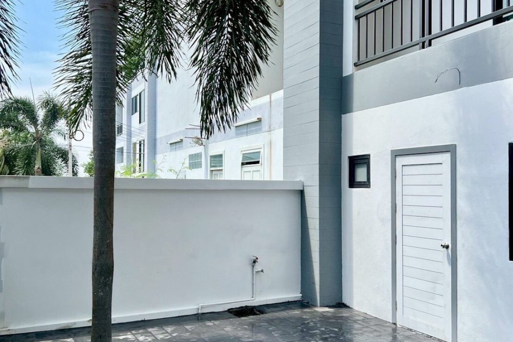 LINE_ALBUM_N202602011_260201_7