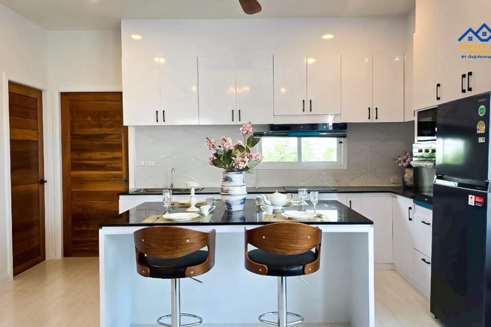 LINE_ALBUM_N202603003_260309_18