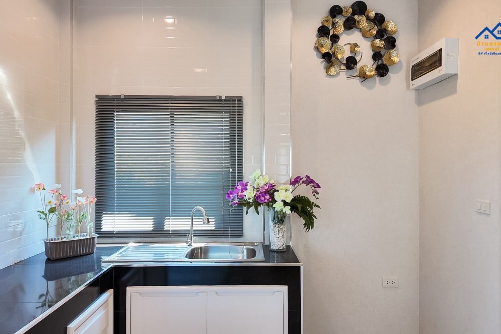 LINE_ALBUM_N202603014_260313_16