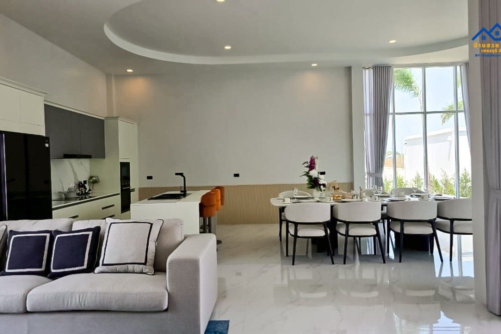 LINE_ALBUM_N202603018_260322_28