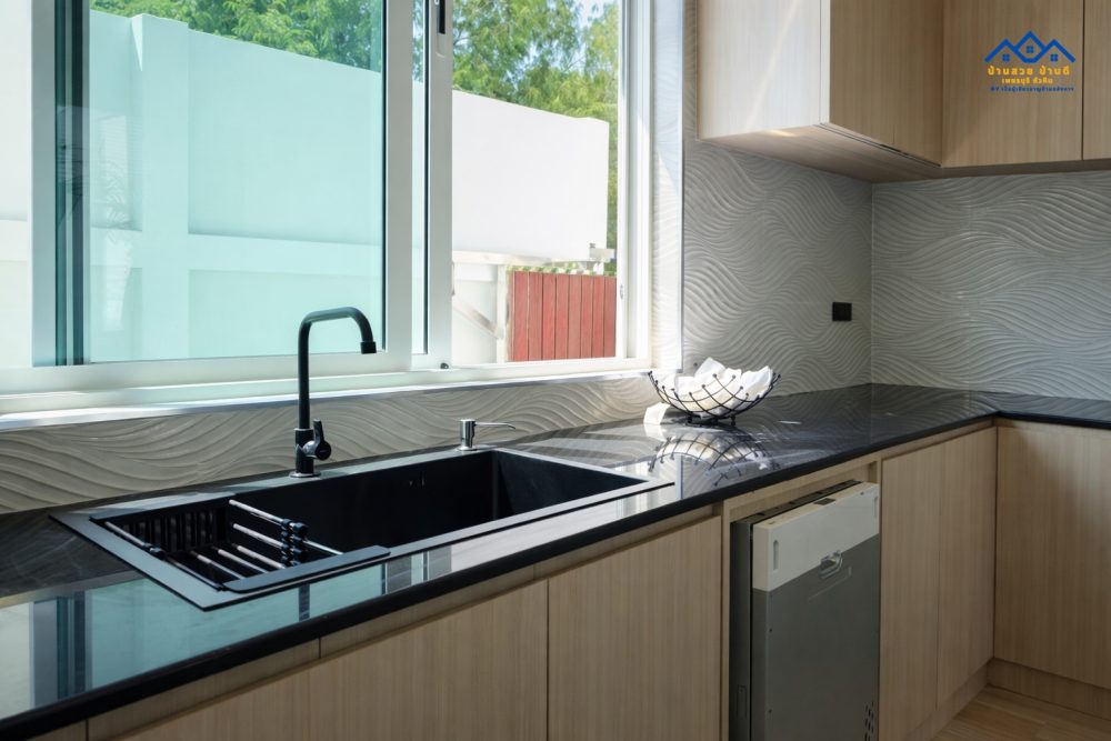 LINE_ALBUM_N202604001 pyne plus c14_260404_32