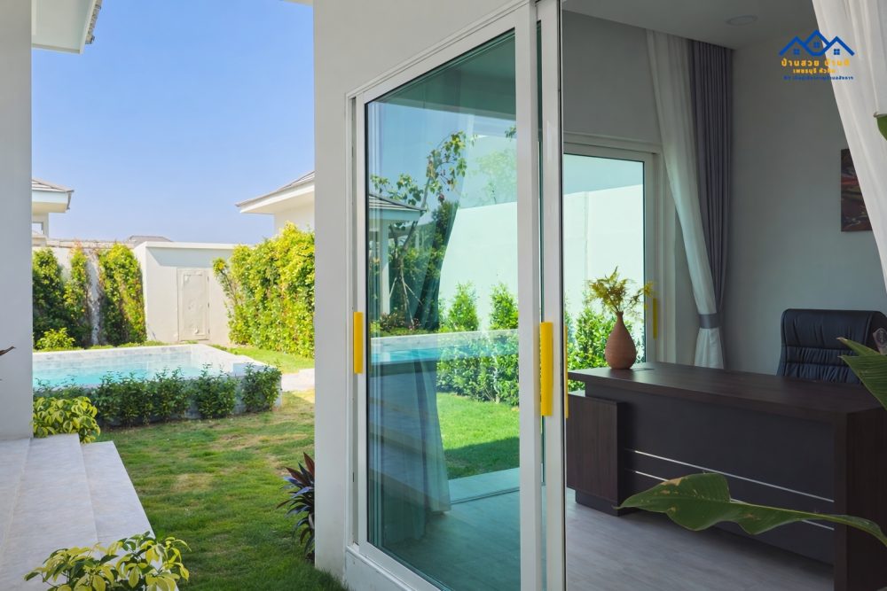 LINE_ALBUM_N202604001 pyne plus c14_260404_71