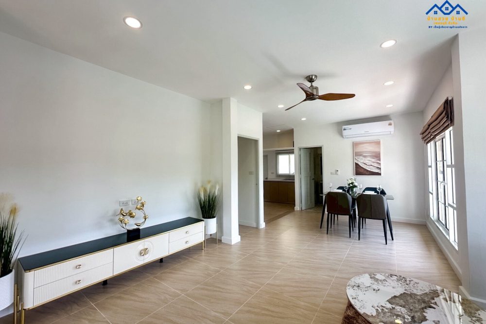 LINE_ALBUM_R002_260119_15