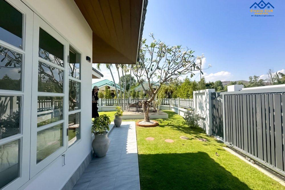 LINE_ALBUM_R002_260119_18