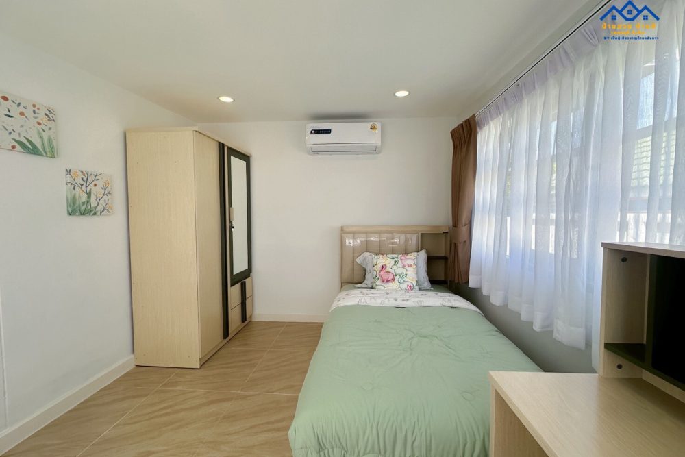 LINE_ALBUM_R002_260119_2