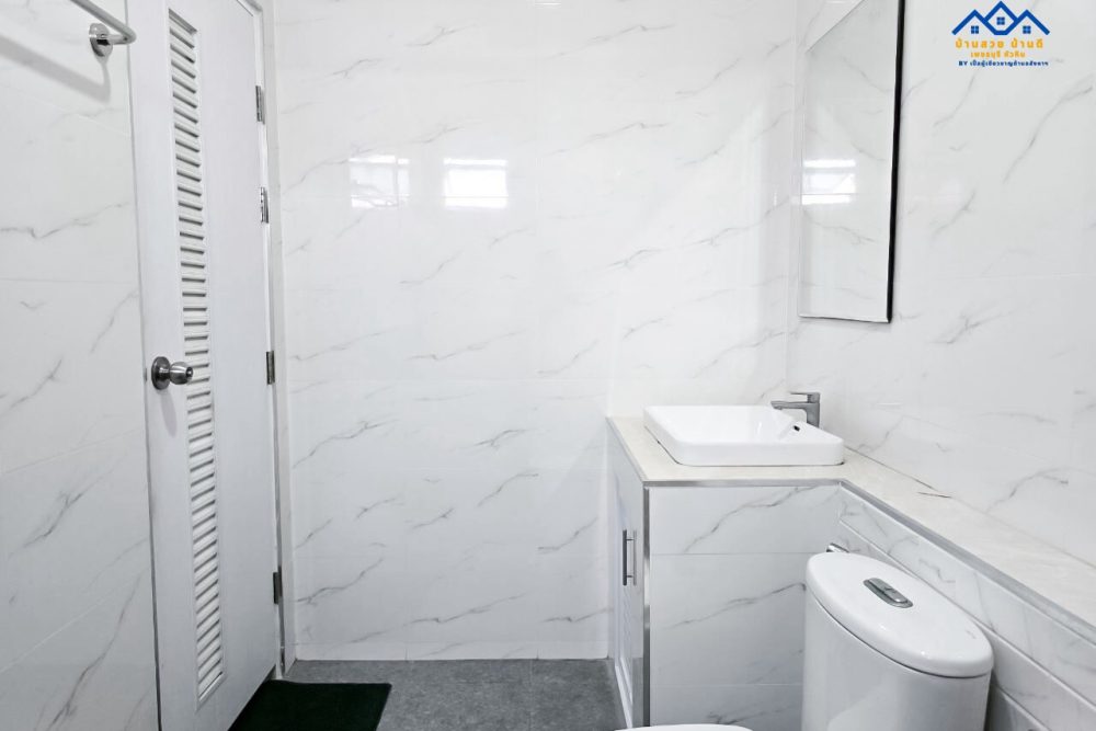 LINE_ALBUM_R202602001_260208_12