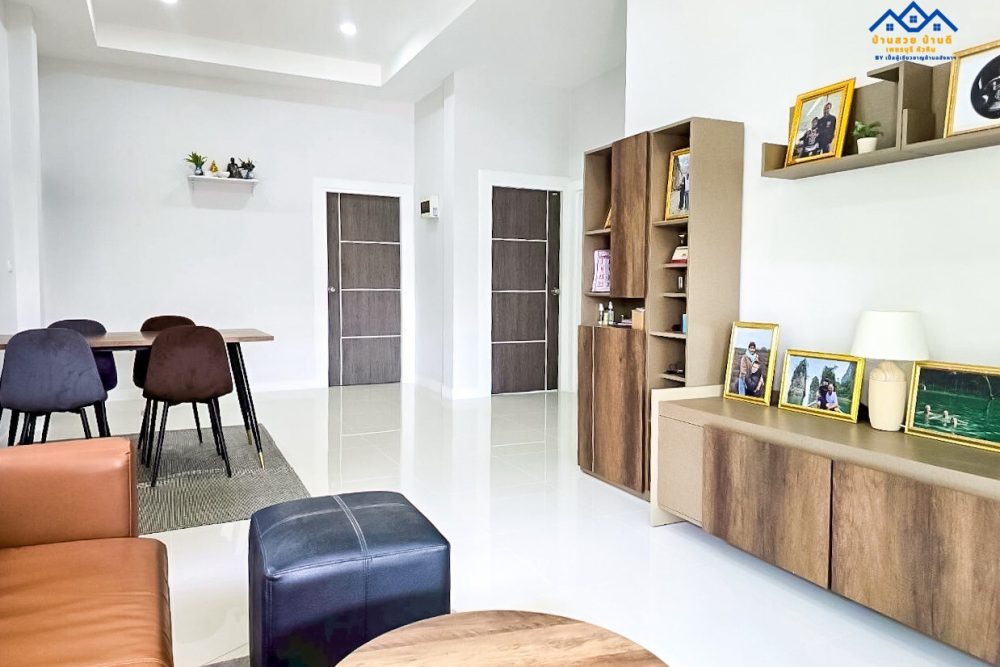 LINE_ALBUM_R202602001_260208_20