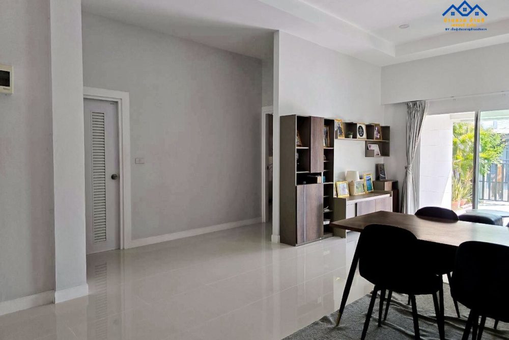 LINE_ALBUM_R202602001_260208_3