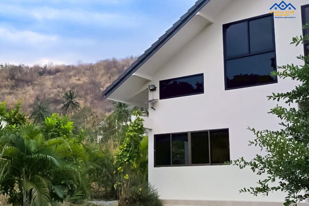 LINE_ALBUM_R202602002_260208_40