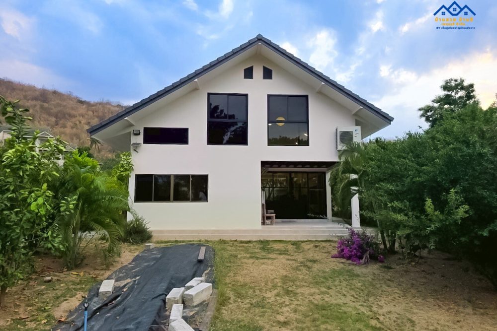 LINE_ALBUM_R202602002_260208_42