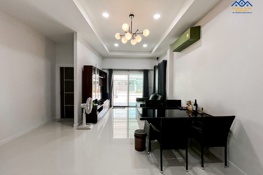 LINE_ALBUM_R202603002_260316_26