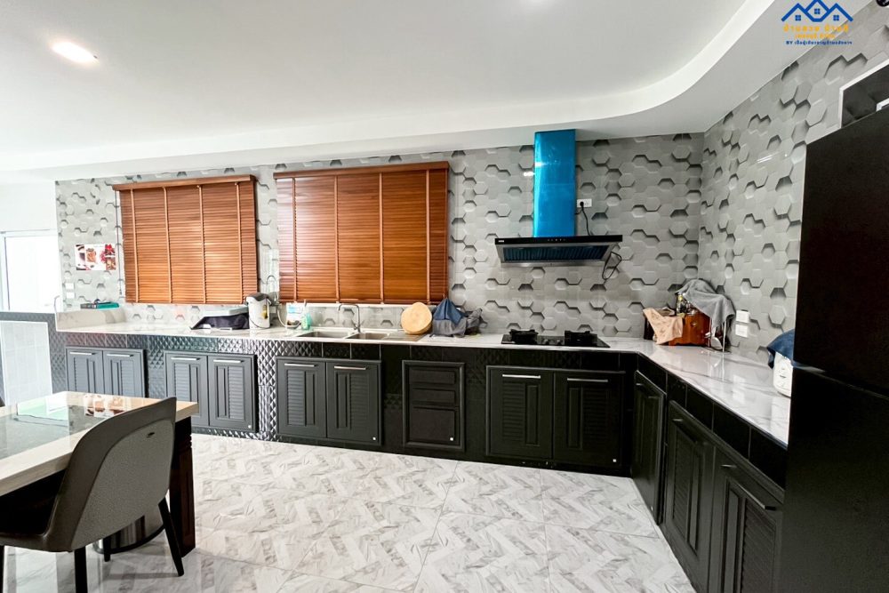 LINE_ALBUM_R202603002_260316_28