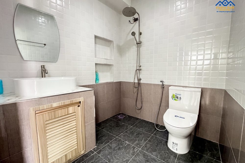 LINE_ALBUM_R202603002_260316_38