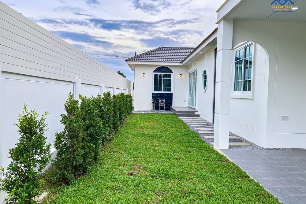 LINE_ALBUM_บ้านสไตล์อิงลิชคันทรี่ หัวหิน_251121_25