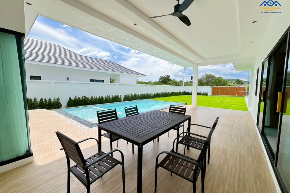 LINE_ALBUM_บ้านเดี่ยวพื้นที่เยอะ รอใส่โก้_251027_13