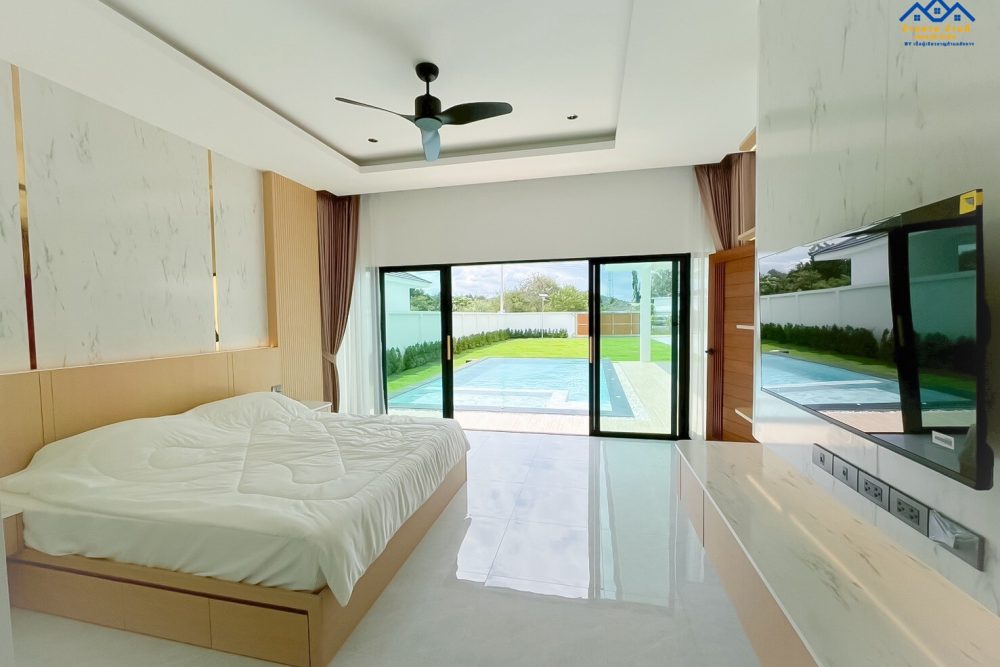 LINE_ALBUM_บ้านเดี่ยวพื้นที่เยอะ รอใส่โก้_251027_14