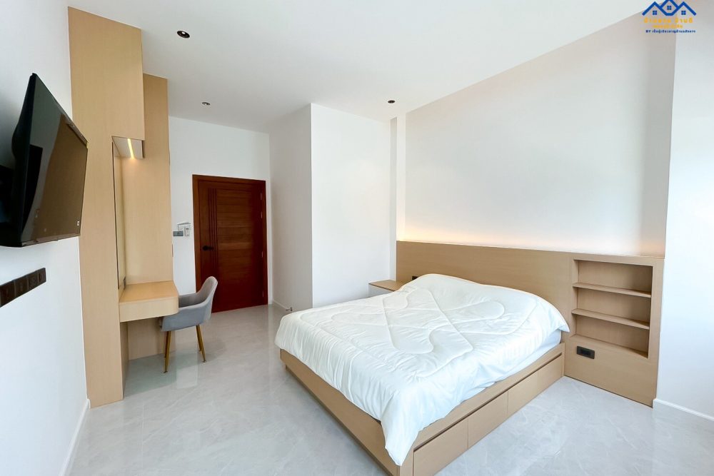 LINE_ALBUM_บ้านเดี่ยวพื้นที่เยอะ รอใส่โก้_251027_24