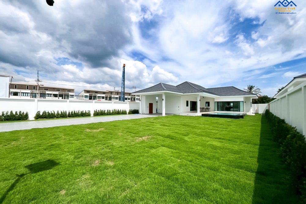 LINE_ALBUM_บ้านเดี่ยวพื้นที่เยอะ รอใส่โก้_251027_4