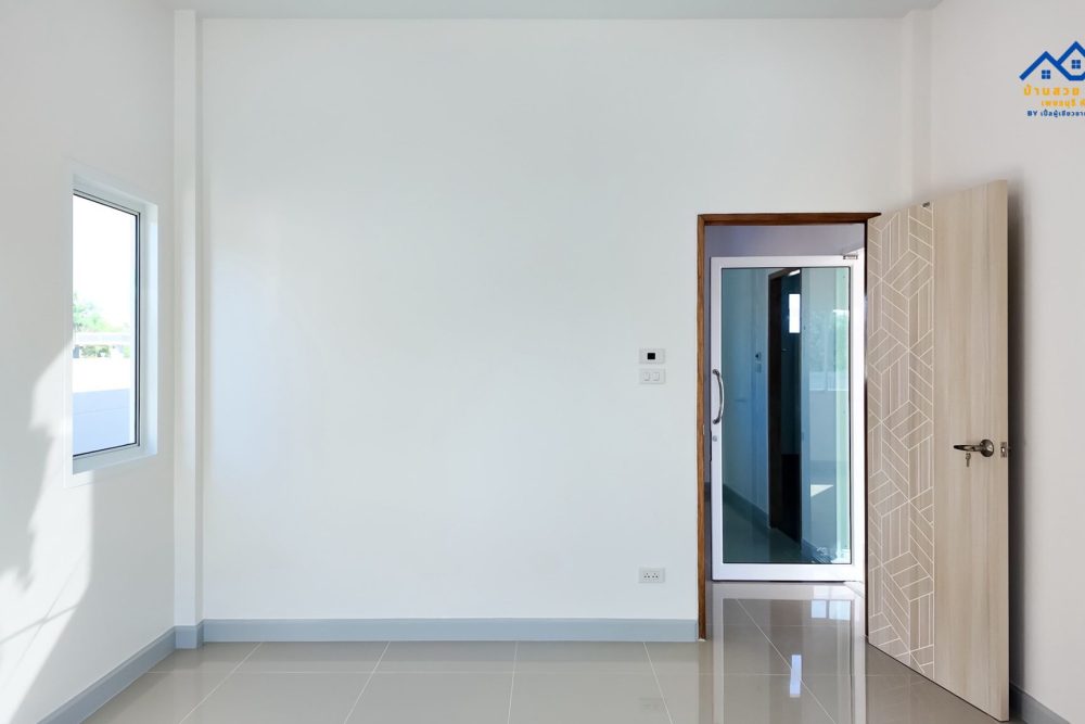 LINE_ALBUM_บ้านเดี่ยวพื้นที่เยอะ ราคาสุดคุ้ม 🏡_251219_6