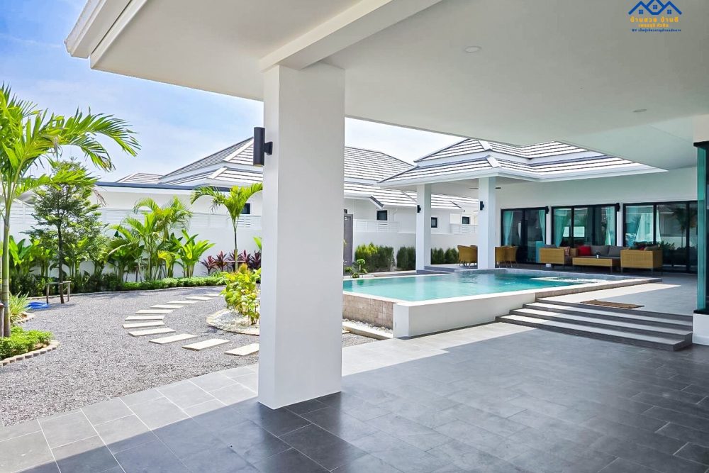 LINE_ALBUM_บ้านเดี่ยวพูลวิลล่า พร้อมอยู่ 🏡_251115_10