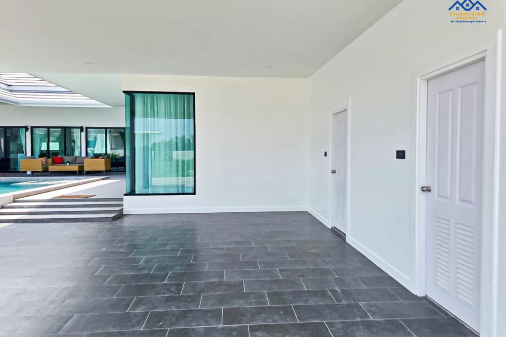 LINE_ALBUM_บ้านเดี่ยวพูลวิลล่า พร้อมอยู่ 🏡_251115_11