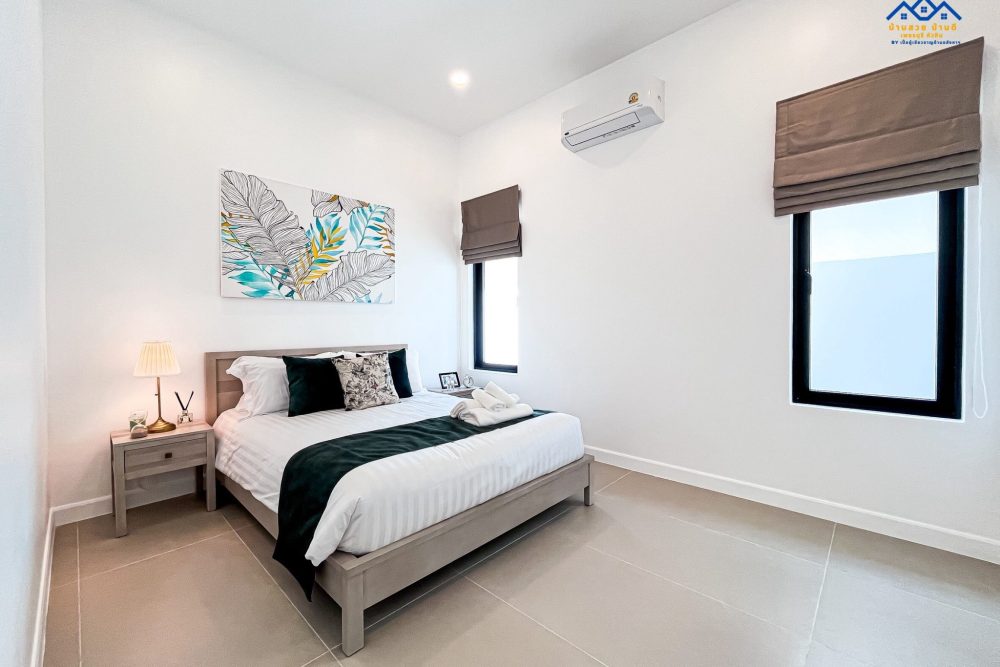 LINE_ALBUM_บ้านเดี่ยวพูลวิลล่า พร้อมอยู่ 🏡_251115_24