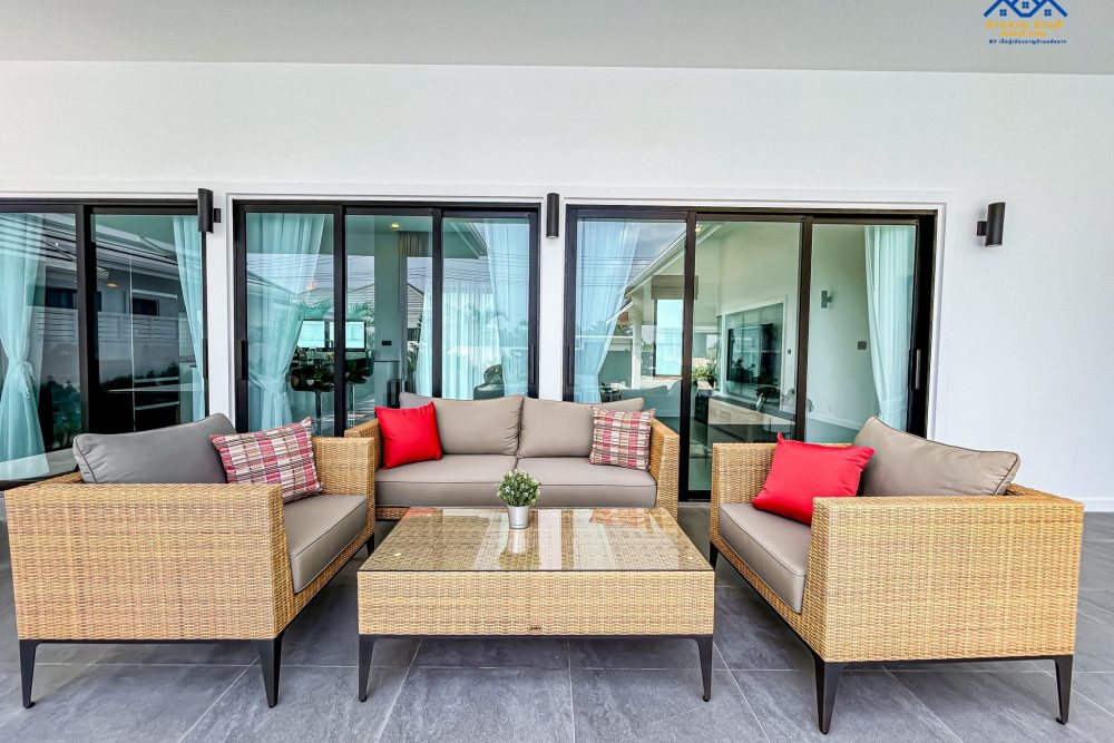 LINE_ALBUM_บ้านเดี่ยวพูลวิลล่า พร้อมอยู่ 🏡_251115_41