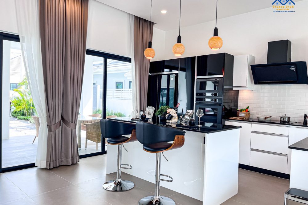 LINE_ALBUM_บ้านเดี่ยวพูลวิลล่า พร้อมอยู่ 🏡_251115_42