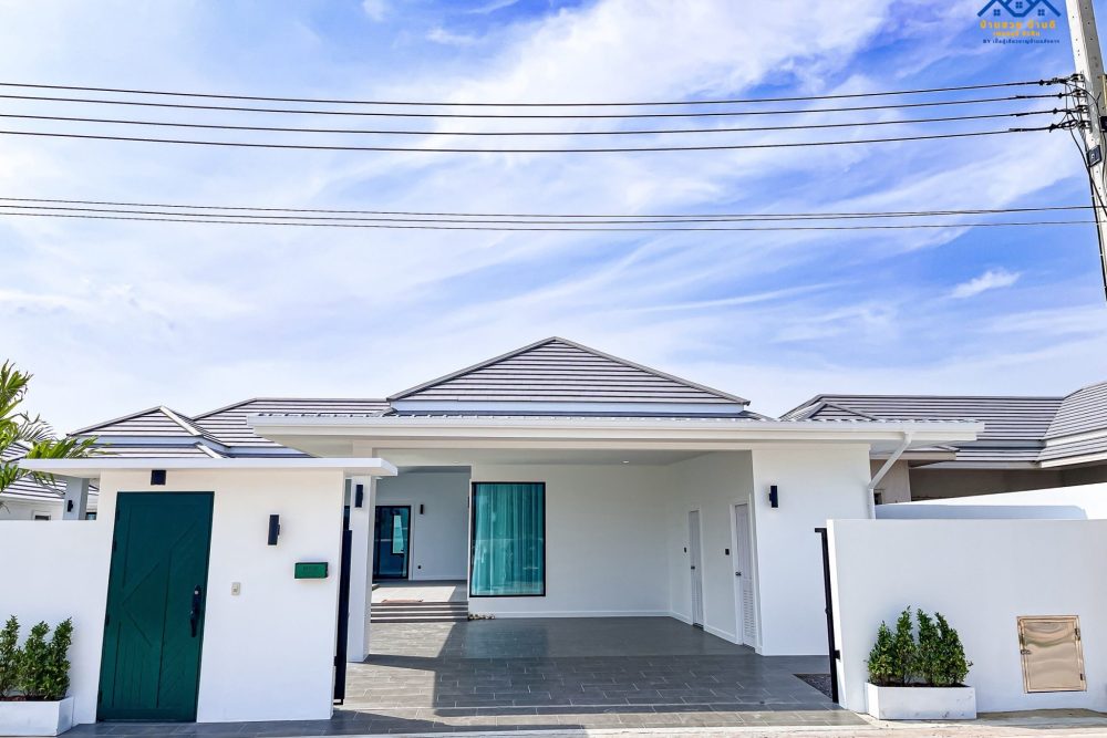 LINE_ALBUM_บ้านเดี่ยวพูลวิลล่า พร้อมอยู่ 🏡_251115_58