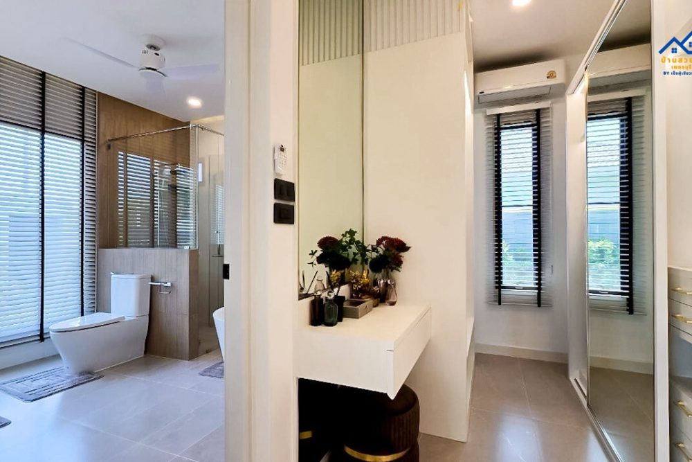 LINE_ALBUM_เล็ก_260412_19